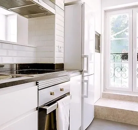 Alfama By Inside Out * ליסבון