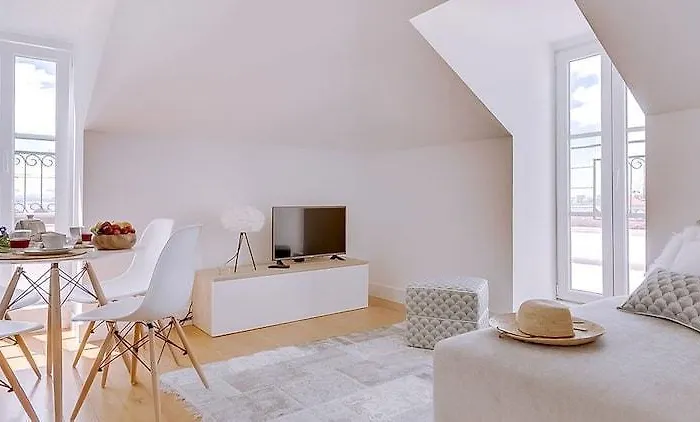 Alfama By Inside Out Лиссабон